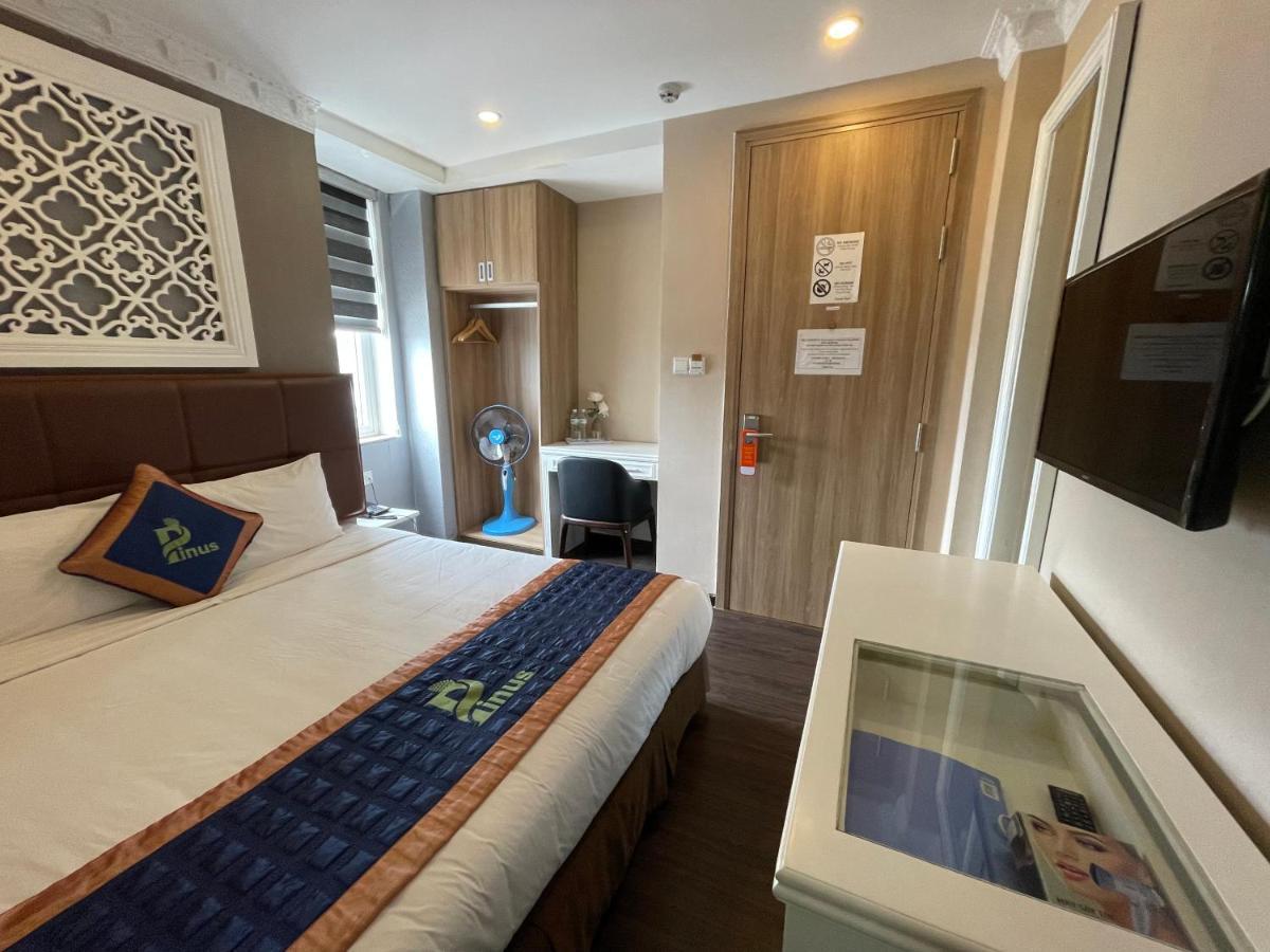 Pinus Hotel Далат Екстер'єр фото