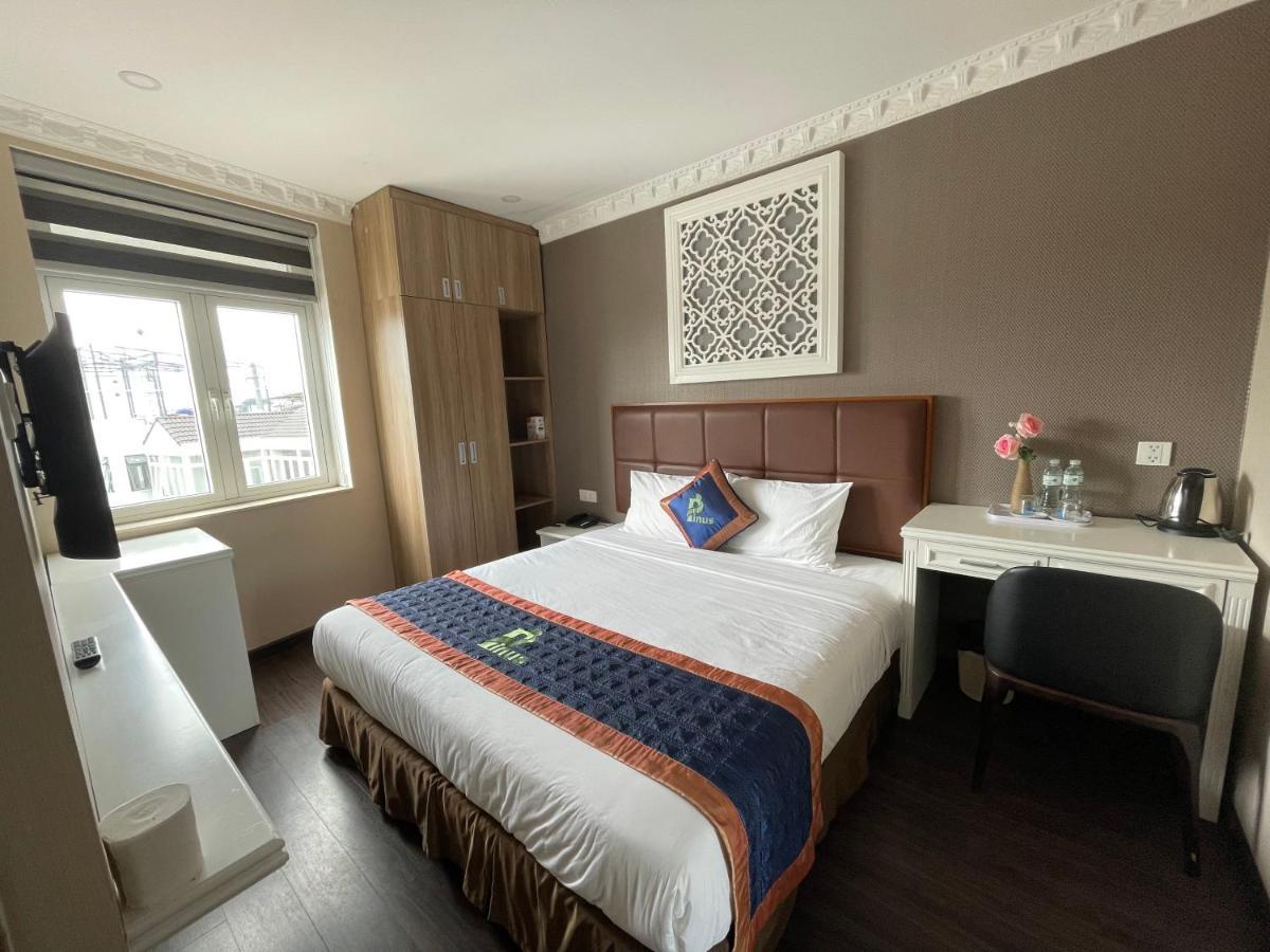 Pinus Hotel Далат Екстер'єр фото