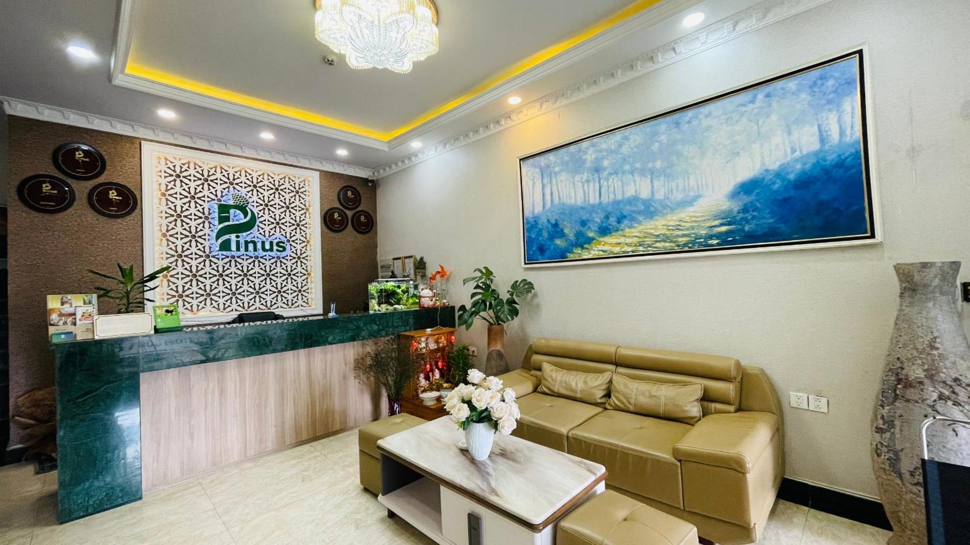 Pinus Hotel Далат Екстер'єр фото