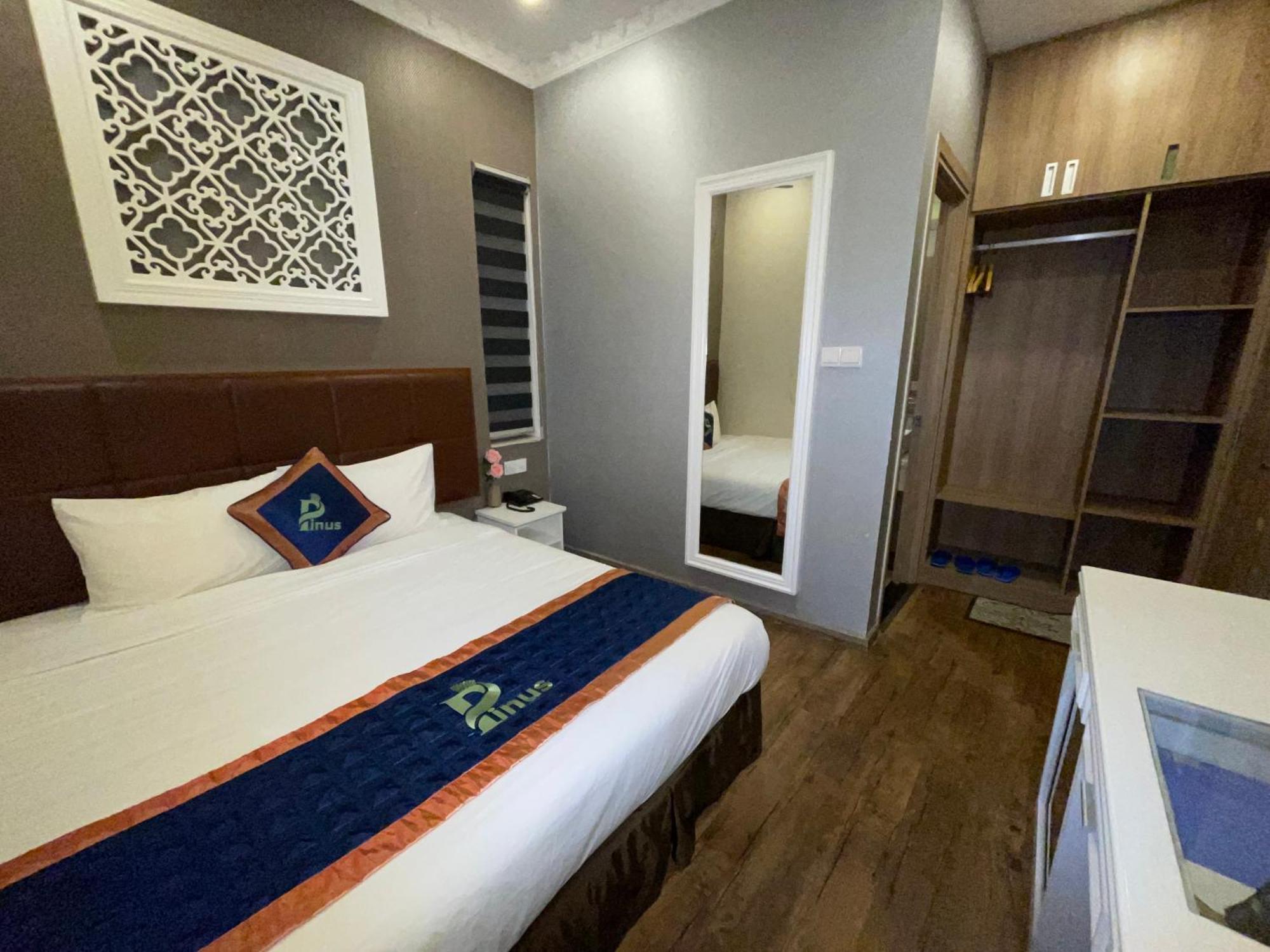 Pinus Hotel Далат Екстер'єр фото